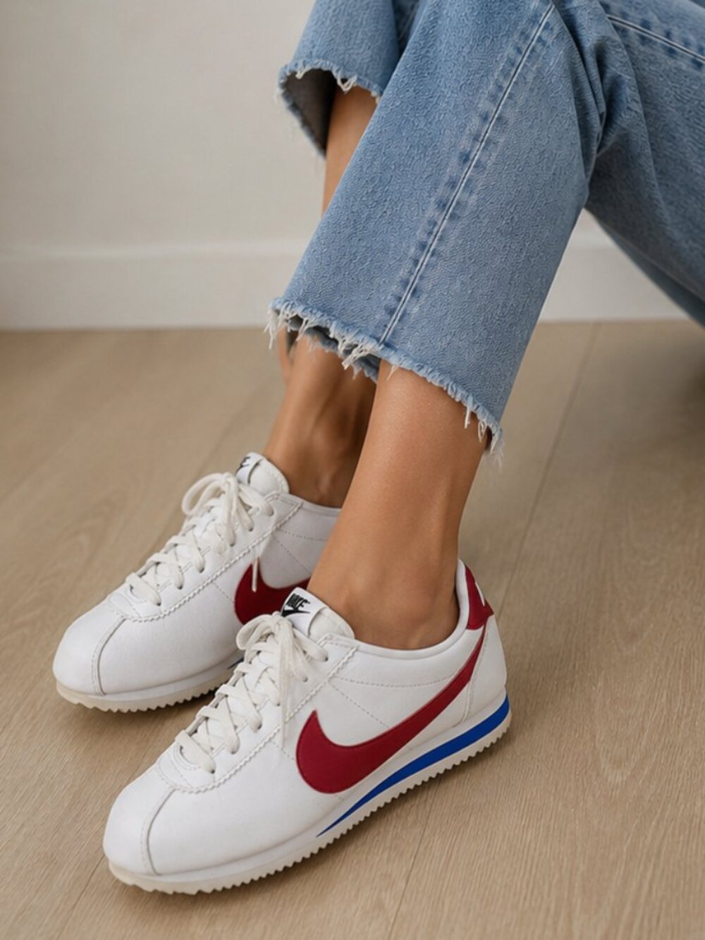 Nike Cortez Classic Leather Sneakers White Red Blue – Women's US 8.5